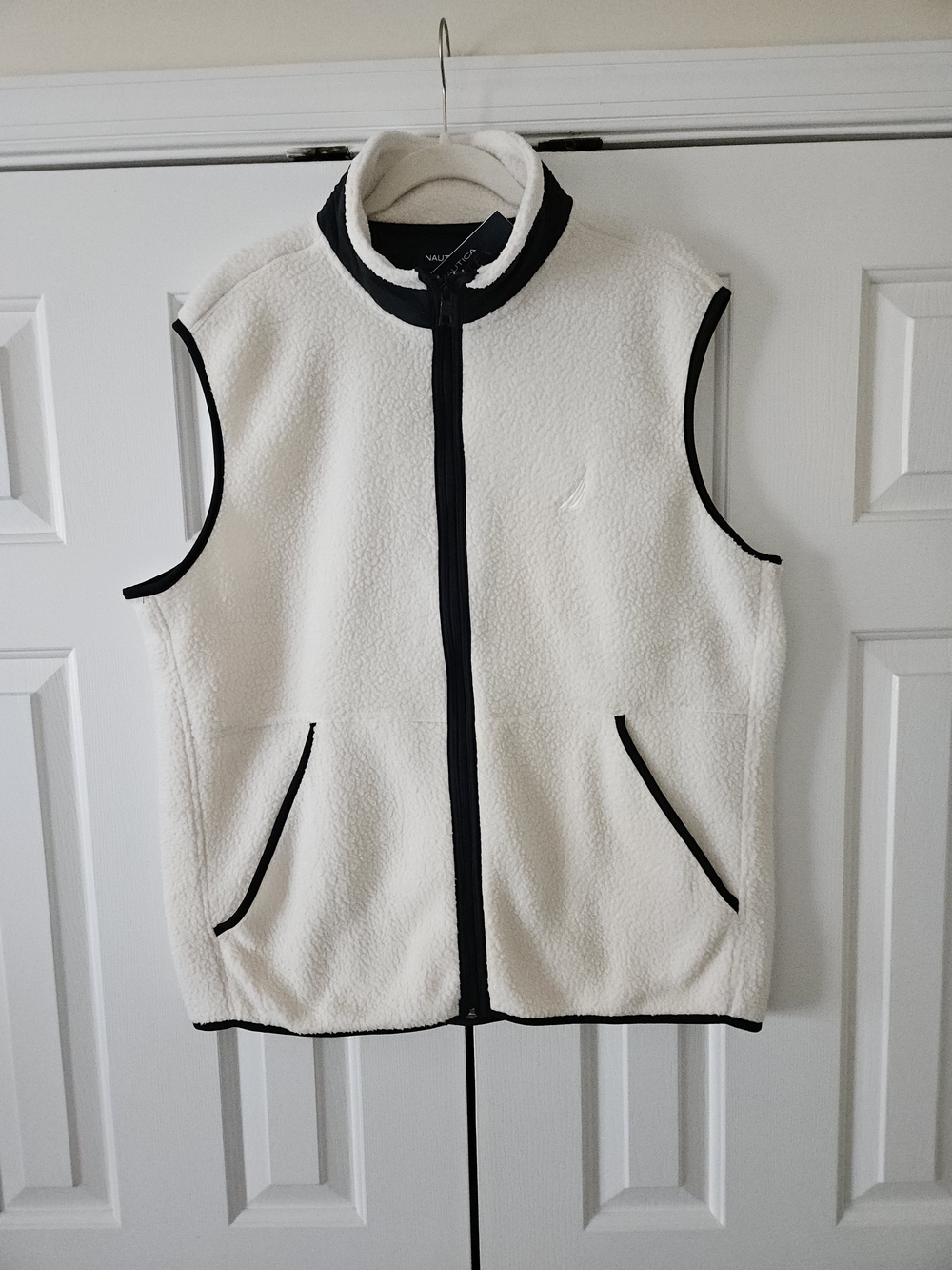NWT, Nautica Nautex Men's Vest L White Full Zip Stand-Up Collar Pockets Logo
